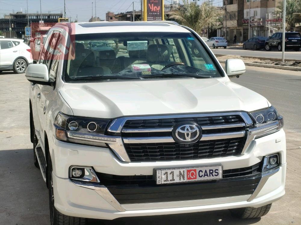 تويوتا لاندكروزر